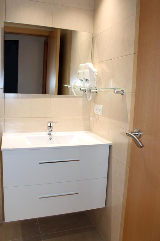 Residencial Super Stop Apartaments Torre Valentina 산 안토니 드 칼론헤 객실 사진